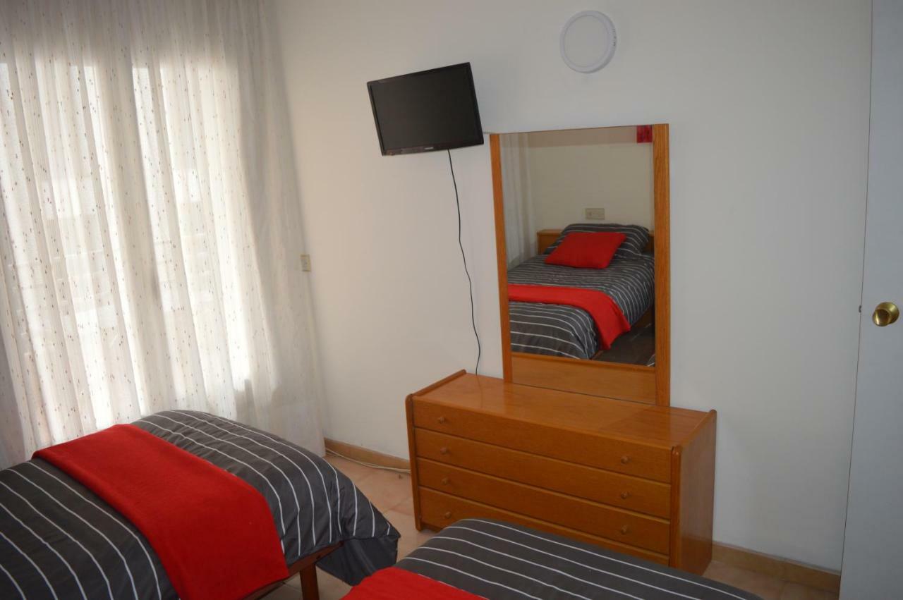 Apartamento Completo 200M Playa Apartment Roses Ngoại thất bức ảnh